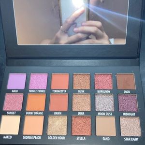 KAB Cosmetics Palette